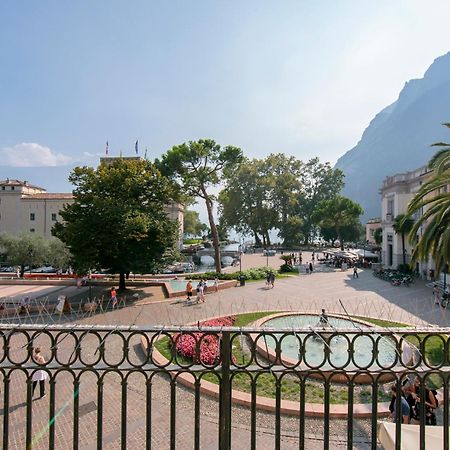 Residenza Rocca Del Lago - Happy Rentals Riva del Garda Exterior foto