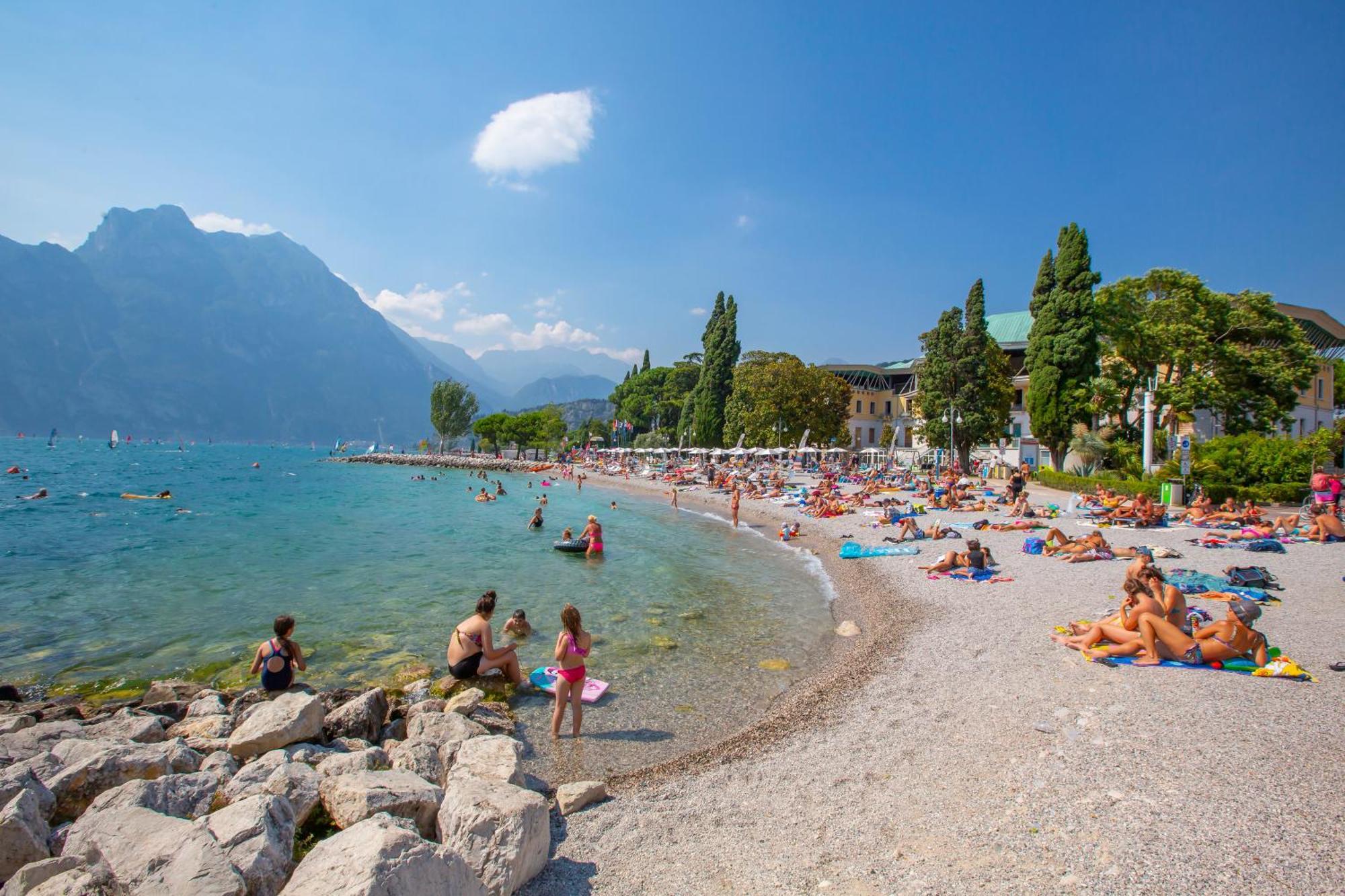 Residenza Rocca Del Lago - Happy Rentals Riva del Garda Exterior foto