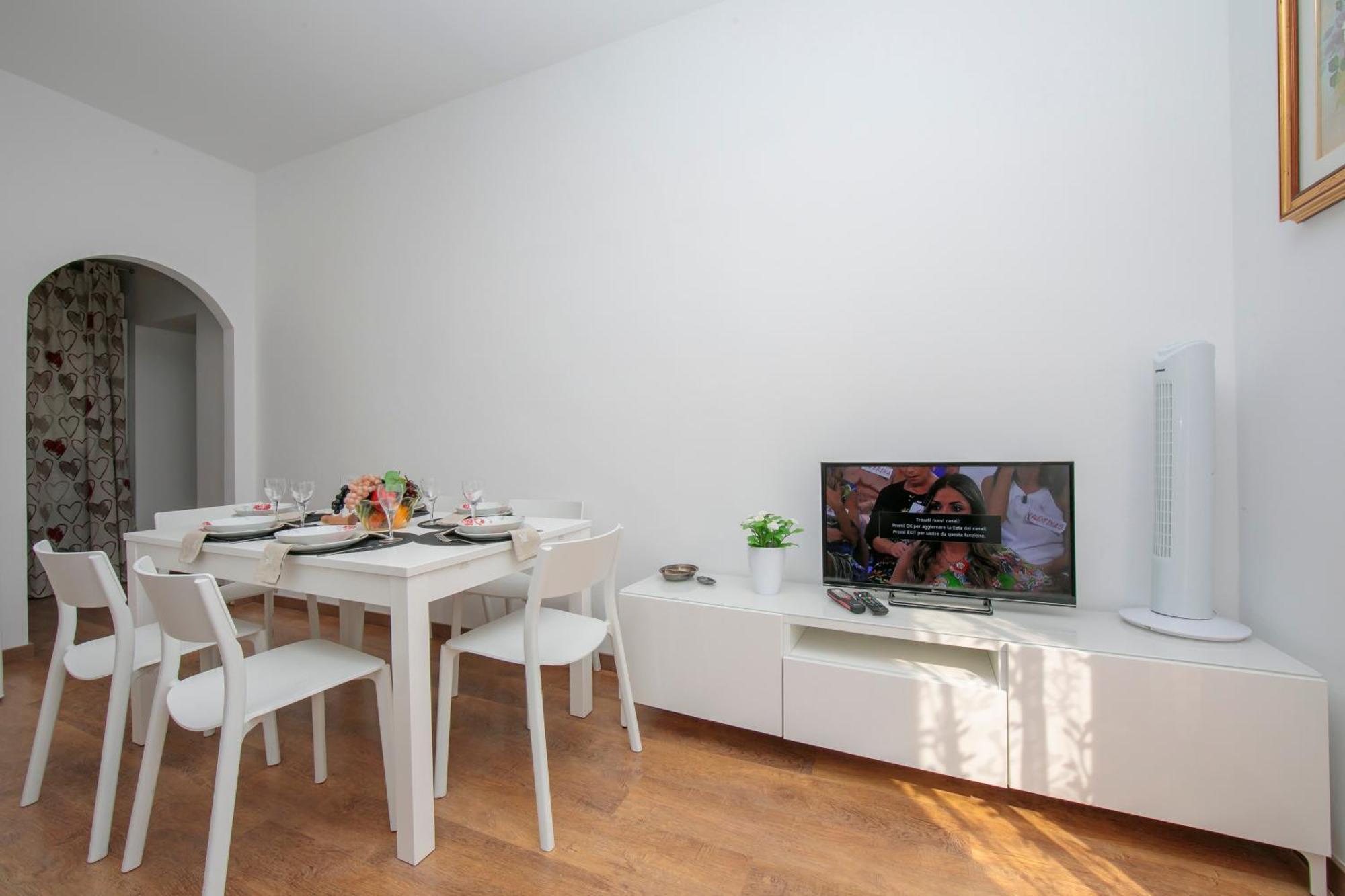 Residenza Rocca Del Lago - Happy Rentals Riva del Garda Exterior foto